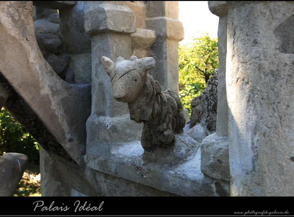 Palais-Ideal-04